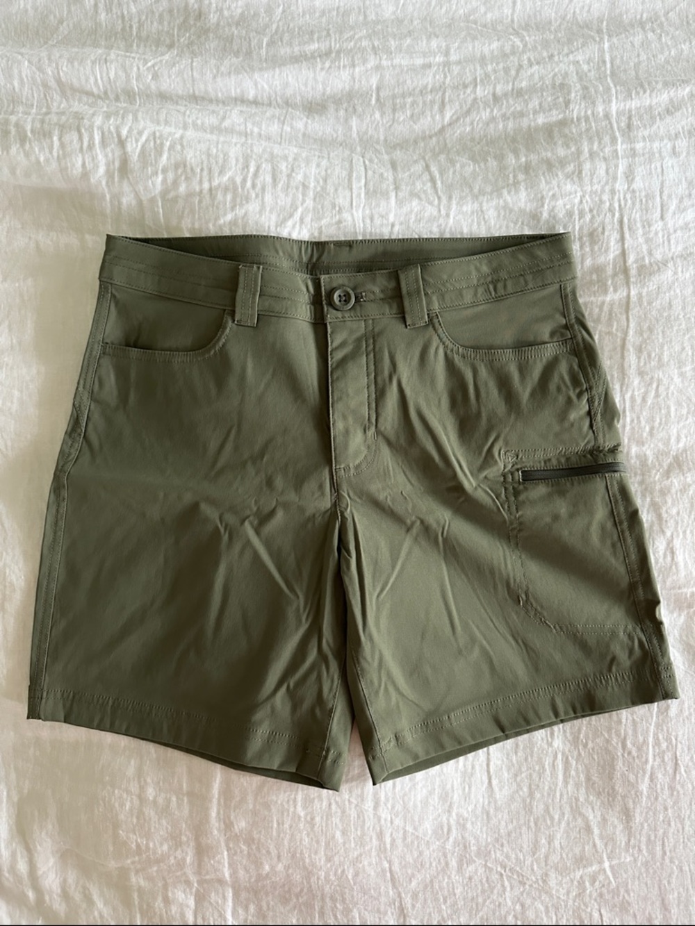 Eddie Bauer Women’s Olive Utility Stretch Bermuda Shorts